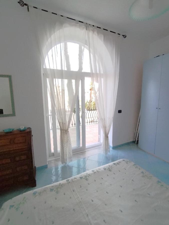 Don Carlo Villa Ischia